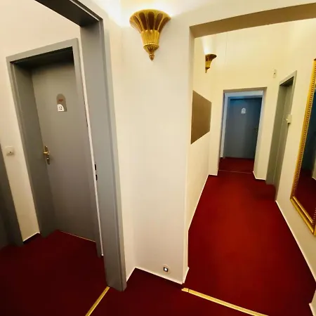 아파트 Doppelzimmer Lounge, Direkt Am Alten Strom 로스토크