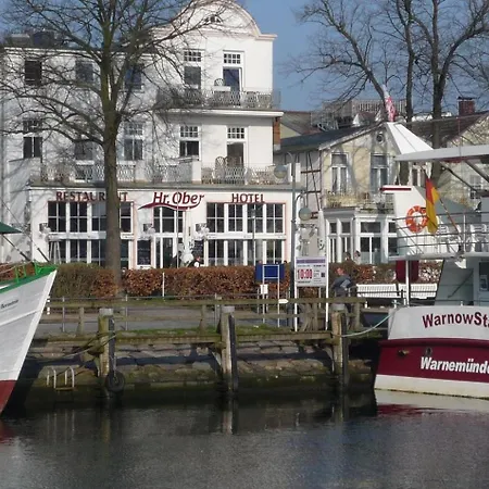 Semesterbostad Doppelzimmer Lounge, Direkt Am Alten Strom Rostock